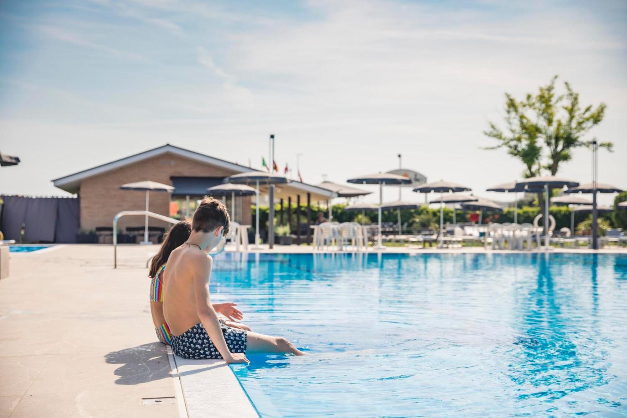 Hotel Baya - In Centro, Sul Mare Milano Marittima Exteriör bild